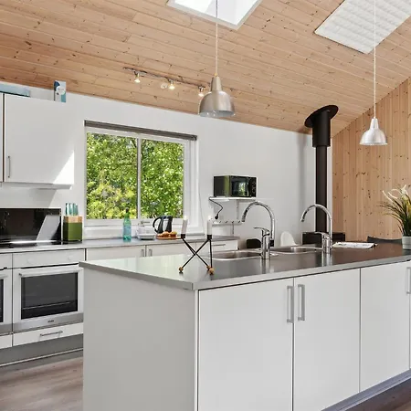 Awesome Home In Blavand With Sauna * Blåvand